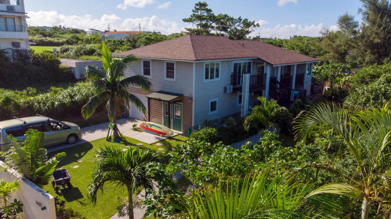 Private Vacation Villa Kohola Motobu Bagian luar foto